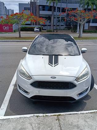 FORD FOCUS 2.0 SE FASTBACK 16V FLEX 4P POWERSHIFT FORD FOCUS 2.0 SE FASTBACK 16V FLEX 4P POWERSHIFT